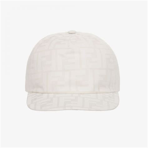 casquette fendi blanche|fendi sac.